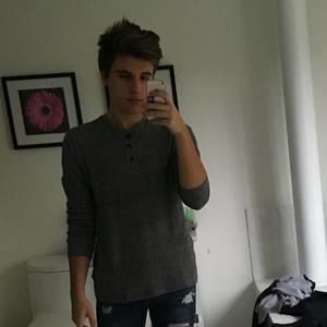 Meet your Posher, Anthony